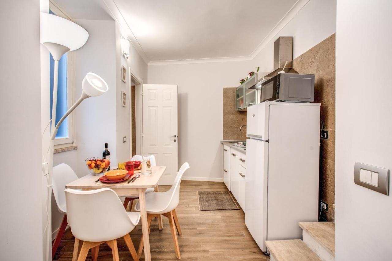 רומא Novembre 152 Apartment מראה חיצוני תמונה